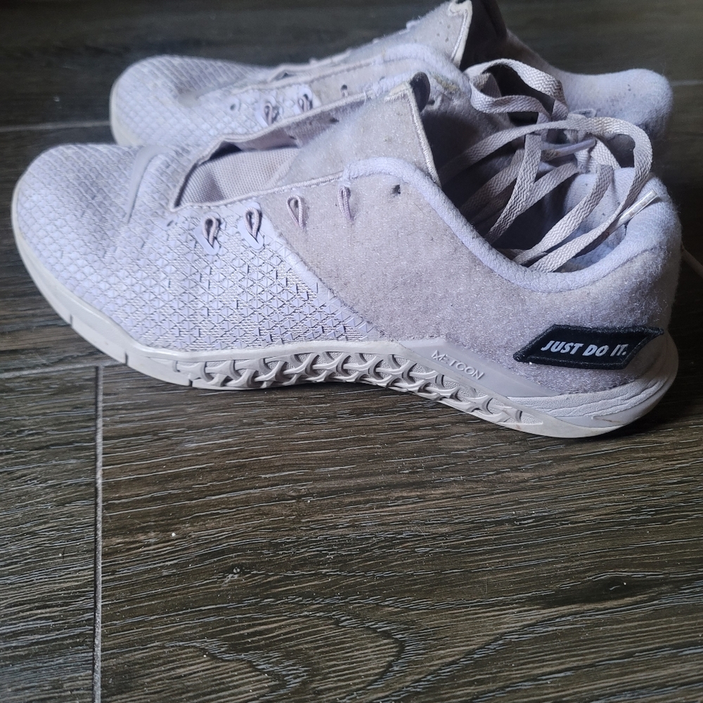 Nike Metcon 4 XD with patches